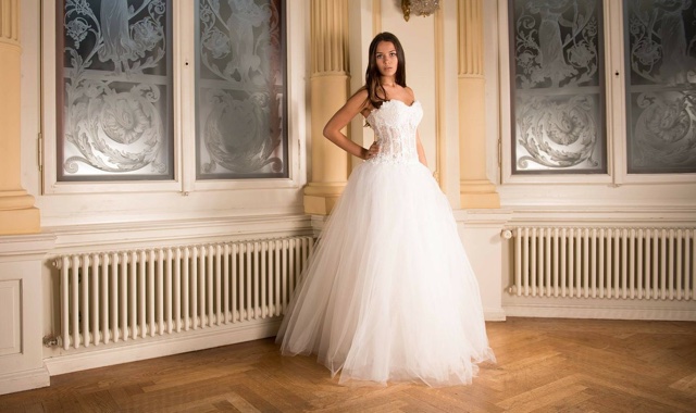 Lady in wedding dress